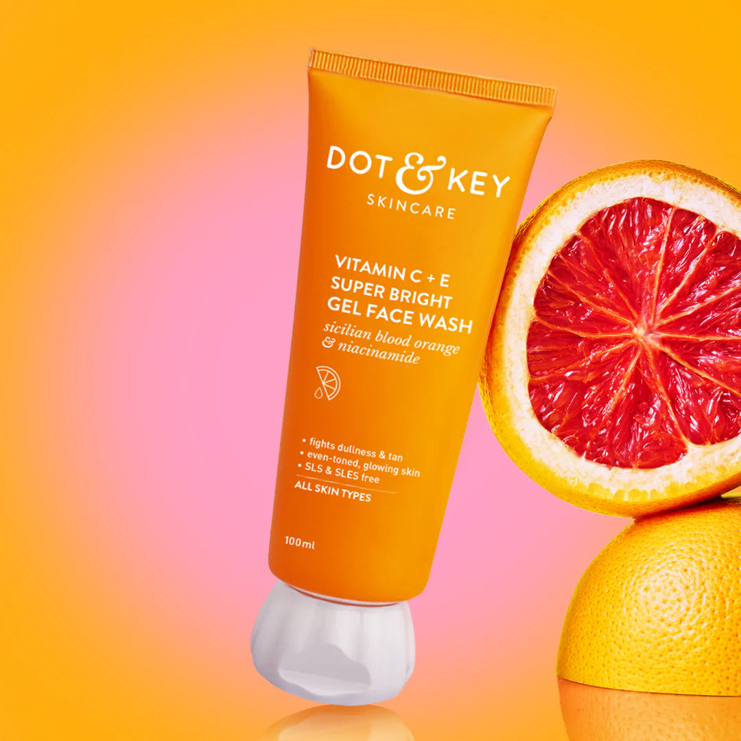 Vitamin C + E Gel Face Wash for Glowing Skin (100ml)
